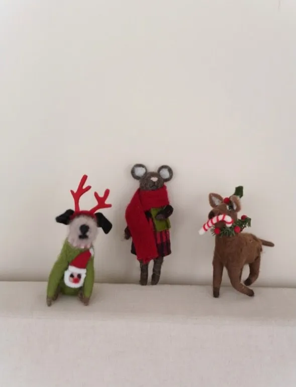 Adornos de fieltro: perrito, ratón y reno